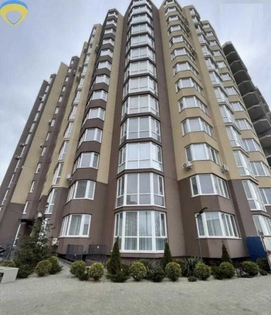 Квартира  з великою кухнею в новому зданому будинку! - фото 1