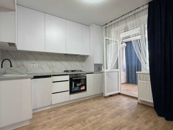 Продаж Євротрійки 2 окремі кімнати кухня вітальня ЖК Сади Вишневі Софіївська Борщагівка