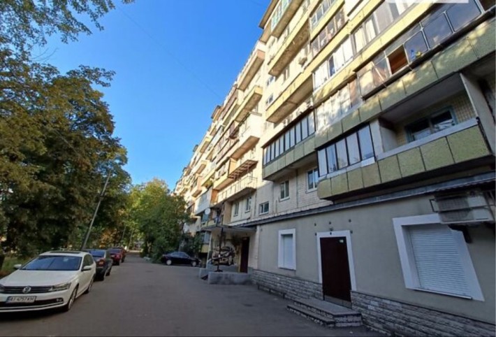 Жуля Верна 13 (Ромена Ролана) - фото 1