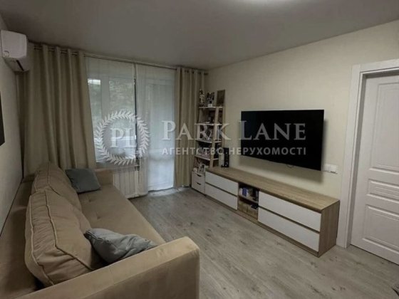 Академмістечко Новобіличі Мудрака Наумова Булаховського Святошинський Киев