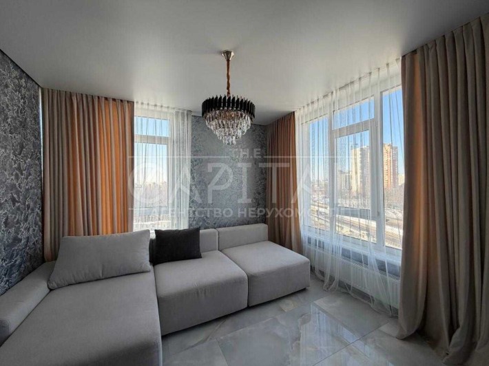 Продаж / Квартири / Солом'янський / 54 м2 / ЖК «Сучасний квартал» - фото 1