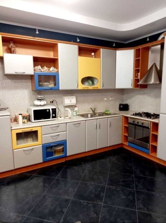 Ярославів Вал 21-Г  Центр Золоті Ворота Простора (229 кв м) - фото 1