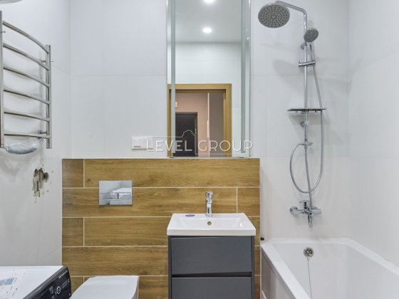 Продаж 1 кімнатної квартири з ремонтом, 42м2. ЖК Сирецькі Сади Киев