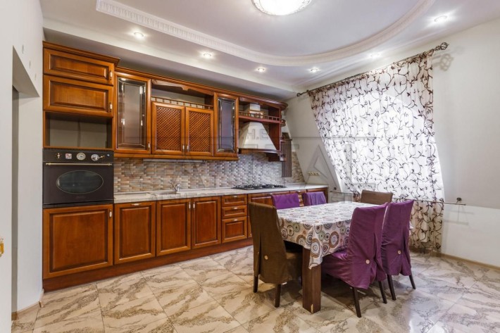 Продаж квартири, вул. Тургенєвська, Шевченківський р-н - фото 1