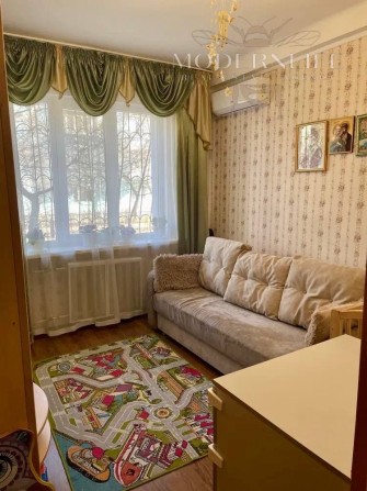 Продаж 2к квартири вул. Волинська 8 - фото 1