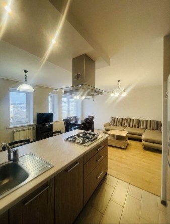 Продаж 3к на Подолі 90м2 Ремонт Спаська 21-23 Контрактова Нижній Вал - фото 1
