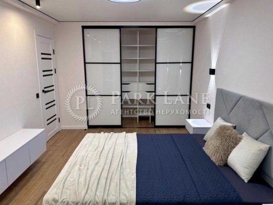 1-кім. Берестейський 19 метро КПІ 5 хвилин Smart Plaza Цирк Центр Київ