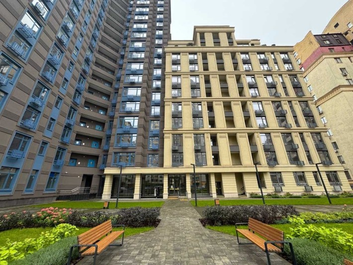 Продам квартиру 2к80м2 ЖК Камертон вул Річна 4 Центр - фото 1