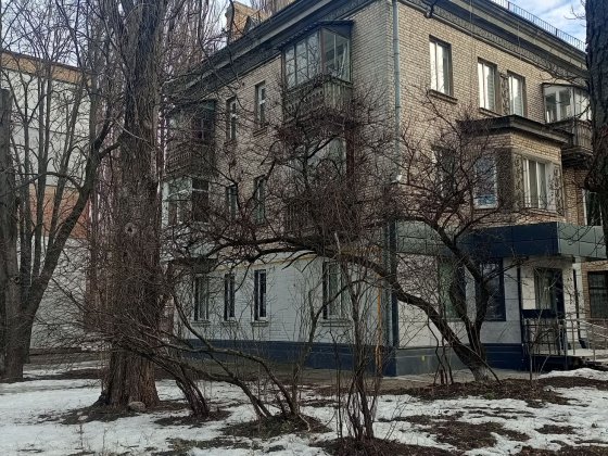 Продаж , 3 поверх, 3х - житлової будівлі Киев