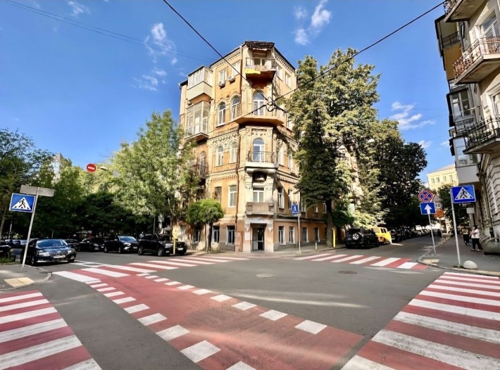 Центр Золоті Ворота 1 кімната 52м² Стрітенська, 4/13 / Ярославів Вал - фото 1