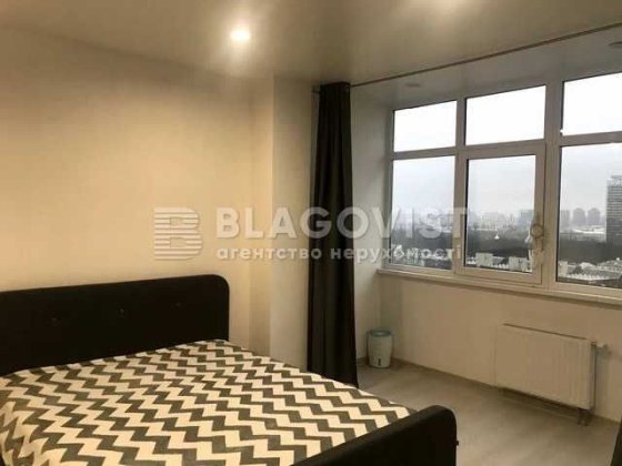 Продаж, затишна 2к квартира, 60м2, вул Освіти, Солом'янська площа