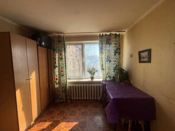 Продаж 1 к квартири по вул. Дегтярівська Киев