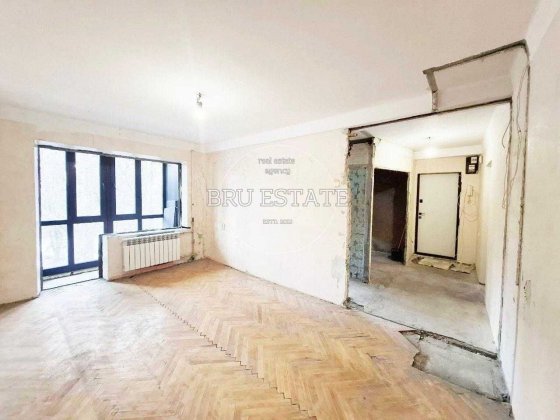 Продаж 3 к квартира вул. Соломянська 19 м.Олімпійська 10 хв