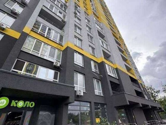 3-кімнатна квартира, ЖК "Медовий", вул. Кадетський Гай 10 Київ