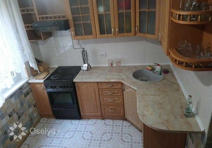 Продам 2-кімнатну квартиру на вул. Вадима Гетьмана, 44 Караваєві Дачі - фото 1