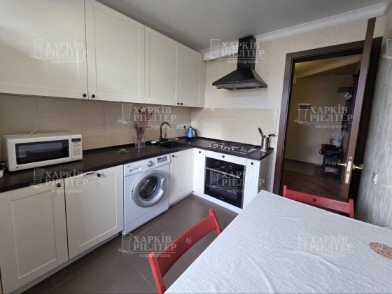 D1M Продам 3 кімн. квартиру поліпшеного планування. Євроремонт Харьков