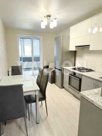 Продаж 1-кімнатної квартири в ЖК «Щасливий», Софіївська Борщагівка - фото 1