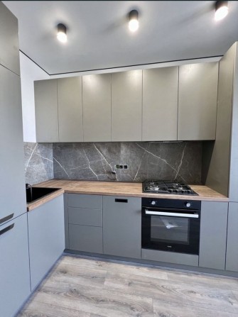 Продам ‼️ затишну однокімнатну‼️ ремонт з документами - фото 1