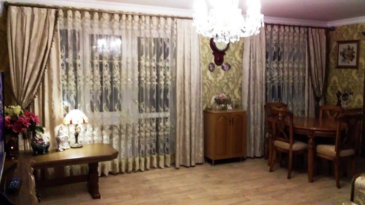 3х комн. кв., ул. Магистральная, 64 кв.м. с ремонтом - фото 1