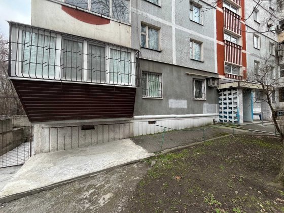 Трехкомнатная квартира І-й Шевченковский Запорожье