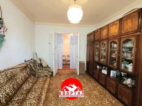 Продается 2-х комн. сталинка по возле КЗ им. Глинки 64 кв. м Запорожье