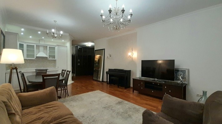 Без % продаж 2-к квартири, вул. Євгена Коновальця 36в, Печерський район, метро Печерська - фото 1