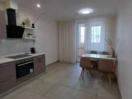 2х комнатная квартира 82 м2 ЖК МОЛОДЕЖНЫЙ Харьков