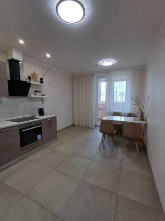 2х комнатная квартира 82 м2 ЖК МОЛОДЕЖНЫЙ - фото 1