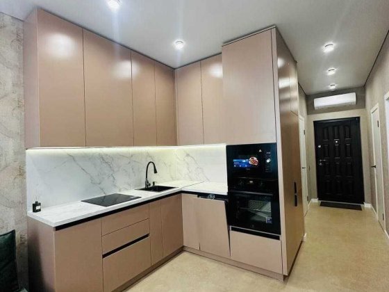 Собственник 1к Кадорр Сити Краснова 66Ж  2 гардеробные терраса Одесса