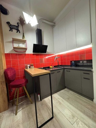 Продам затишну 1-кімнатну квартиру поблизу моря — вул. Канатна! - фото 1