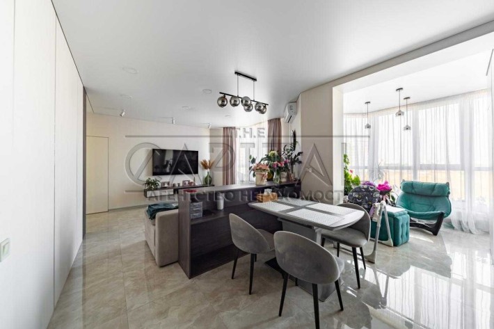 Продаж квартири, ЖК Софія Резиденс, авт. газ опалення, 90м2, 3 спальні - фото 1