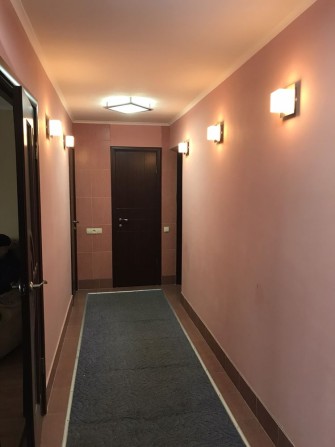 Продам 3-х комнатную квартиру - фото 1