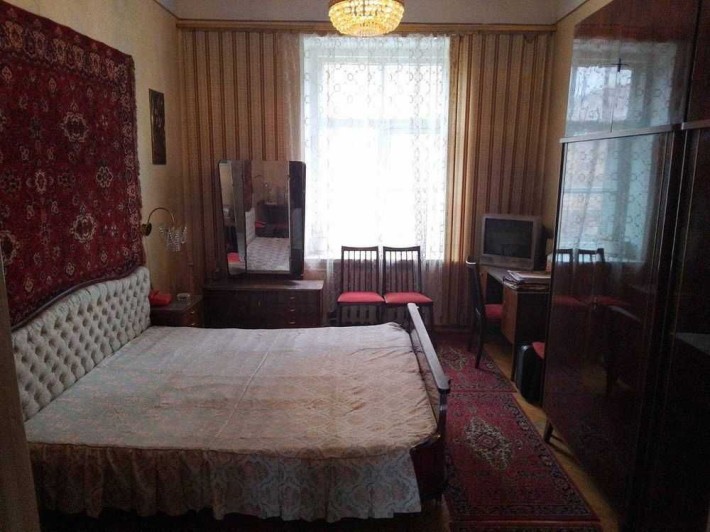 Продам 3 комнатную квартиру, м Вокзальная. Рассматриваем сертификат - фото 1