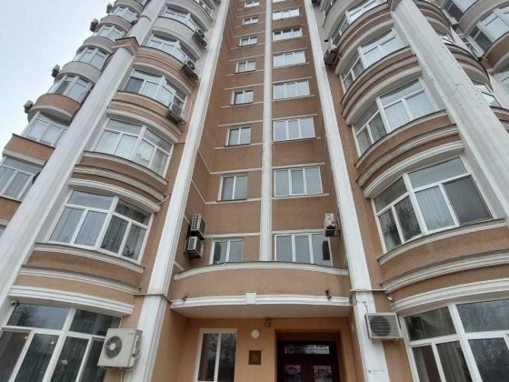 Продам 3-комнатную квартиру в домах Каркашадзе с видом на море! Одесса