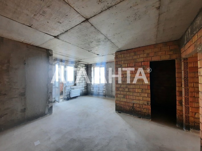 Трикімнатна мрія на Таїрова — простір для життя і натхнення! - фото 1