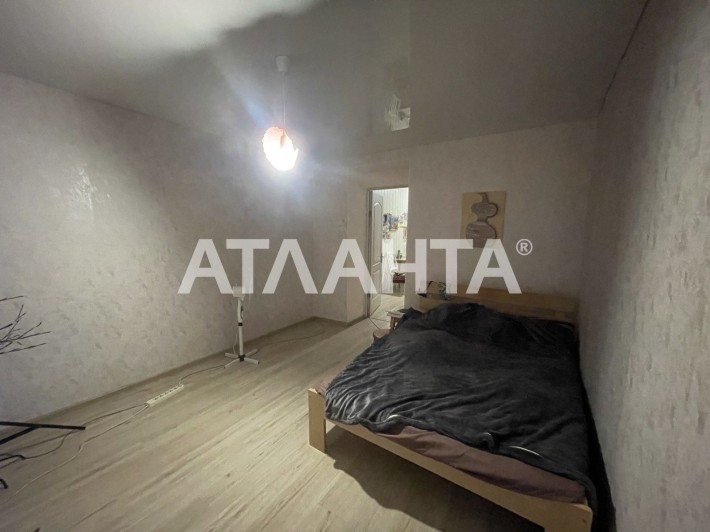 Многокомнатная  квартира рядом с центром - фото 1