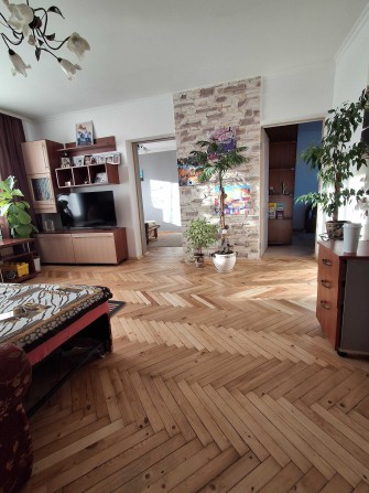 Продаж 3к вул. Петлюри - фото 1