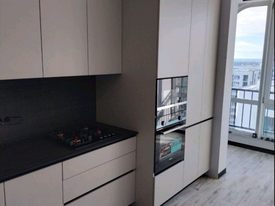 Дуже світла квартира з ремонтом у новобудові вул Трускавецька Львів