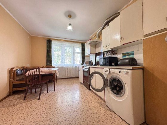 Продаж 2-кім квартири по вул.Пасічна Львов