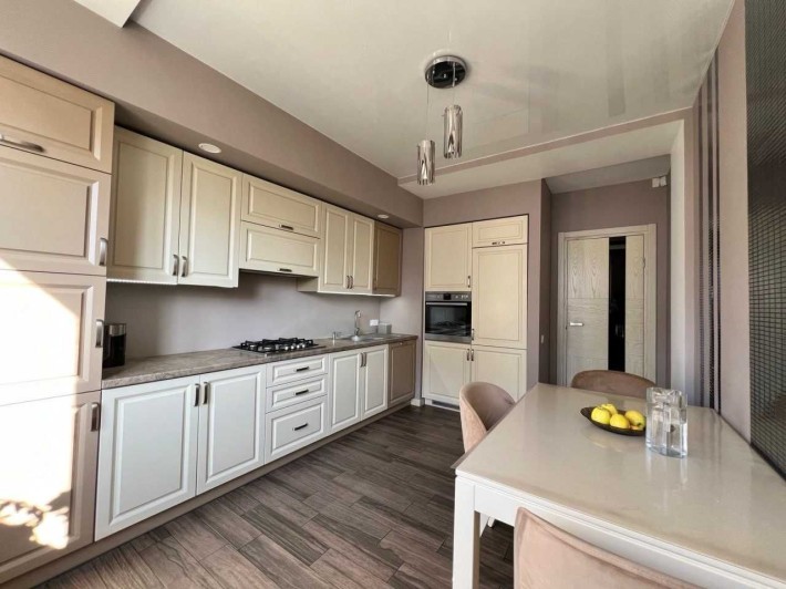 Продаж квартири на вул. Малоголосківська - фото 1