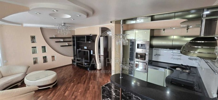 Продаж 3к з ремонтом Академмістечко, Святошин, Борщагівка - фото 1