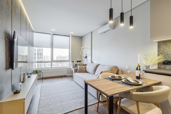 Квартира, 1к. Дизайнерський ремонт. Родини Крістерів, 14Б, Виноградар - фото 1