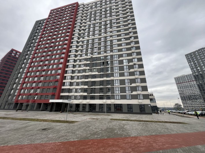 Без комісіі.  1 кім. Варшавський  3, 12пов. 44 кв.м.планування 1С5 - фото 1