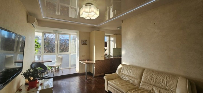 Без відсотків! М. Нивки, Б. Павла Вірського 45 (Саратівська] - фото 1