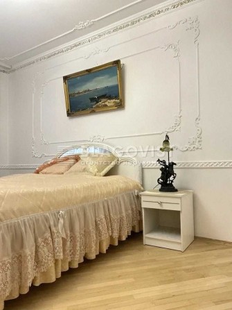 Продаж 3к квартири 120м2 Відпочинку 10 метро Житомирська Святошино - фото 1