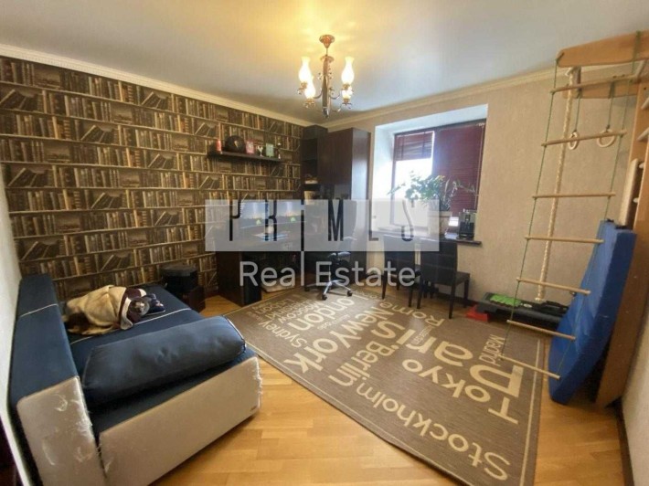 КЛЮЧІ Квартира 4к 120 м2  Верховинця 10 ГРИВНЮ Держпрограми беремо - фото 1