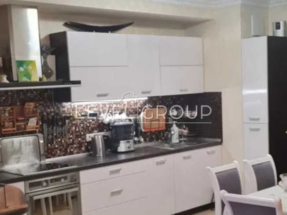 Продаж 3к квартири Волинська 9а, Солом'янський, Чоколівка Київ