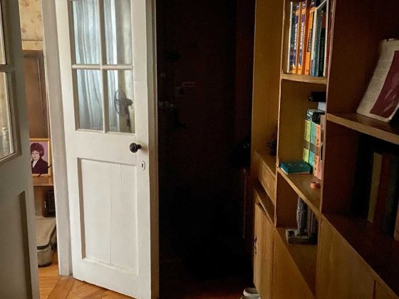 Продам 2-кімнатну квартиру по вул. Зоологічна