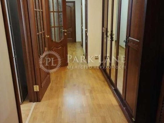 Продам 2к 80кв.м квартиру на Воробйова, 13-Е (Курська). Єреванська.