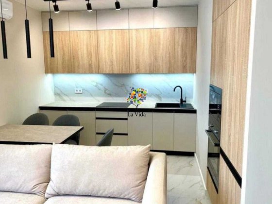 Продаж 2к квартири вул. Сергія Данченка, 34а